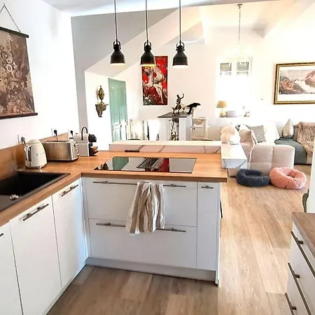 Maison De Proche Pezenas *