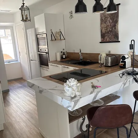 Maison De Proche Pezenas Apartamento Neffies